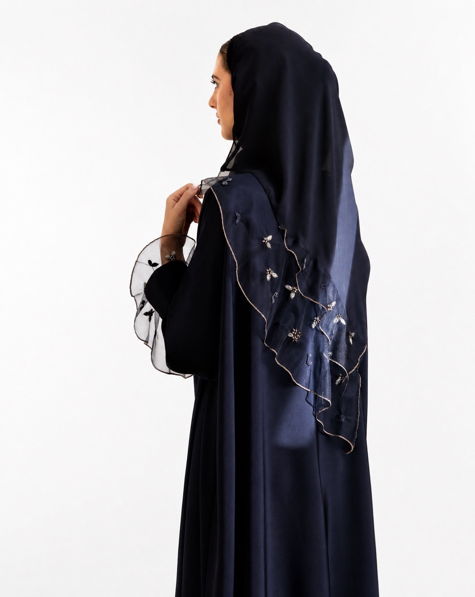 G242-DNB – Dark Blue Crepe Abaya - GUL - MIRA Y MANO