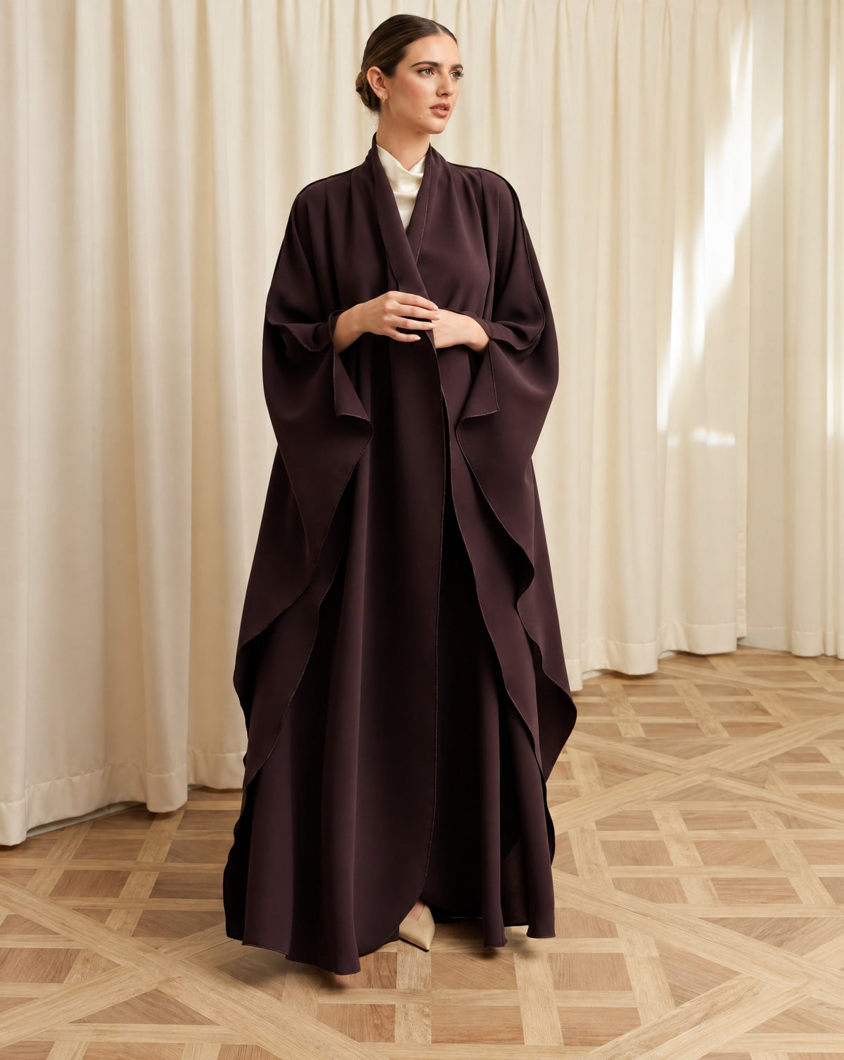 G249-DC - Dark Brown Crepe Abaya - GUL - MIRA Y MANO