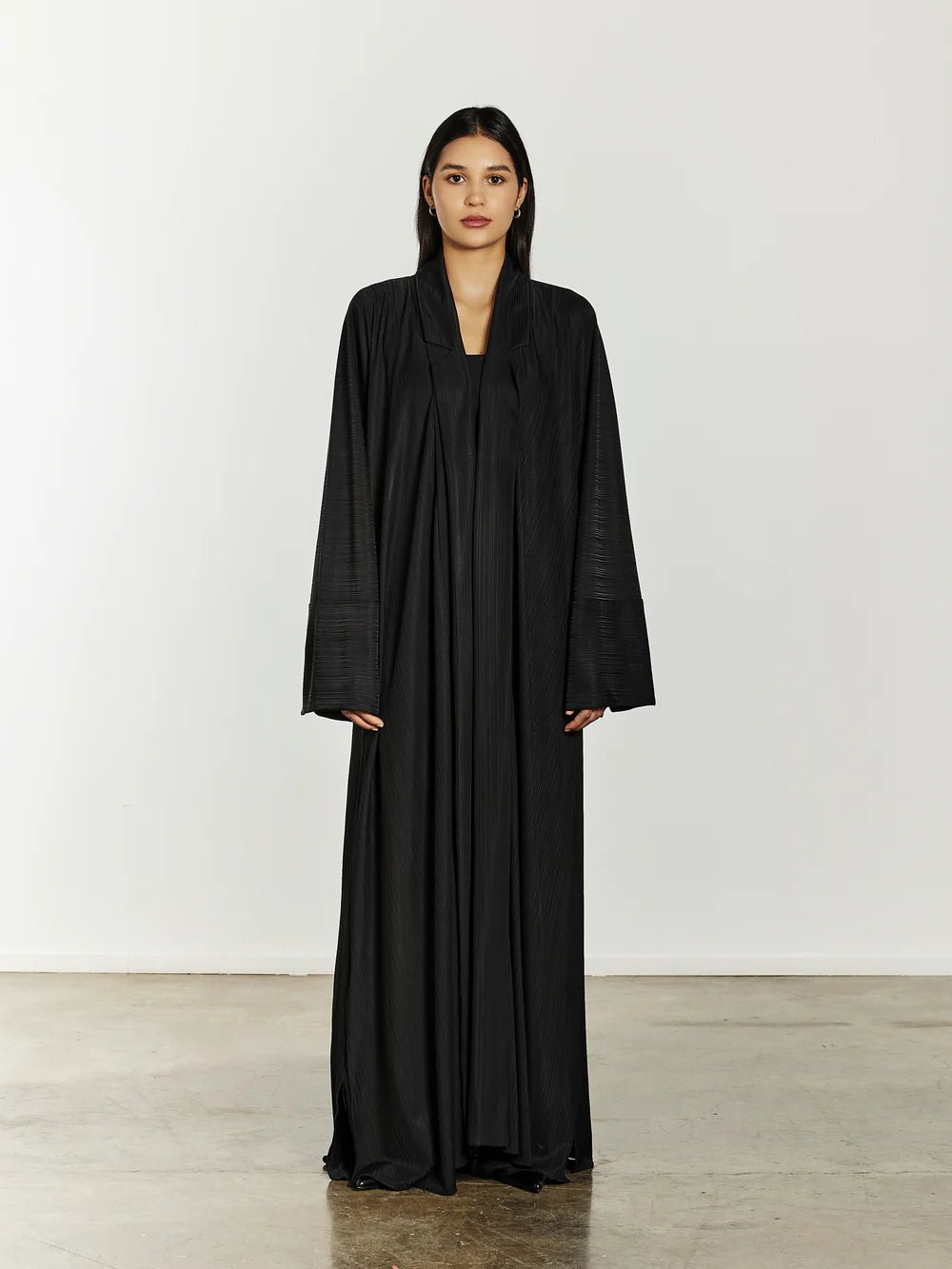 FOLD UN FOLD - BK ABAYA - HAMADIS - MIRA Y MANO
