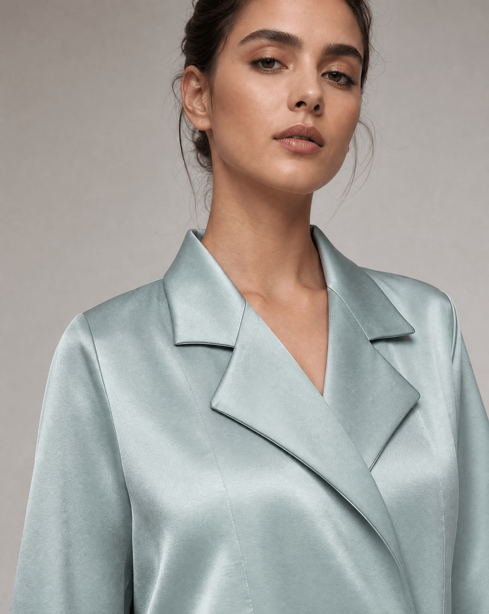 HA25 - FW25 - 28 ABAYA - HAMADIS - MIRA Y MANO