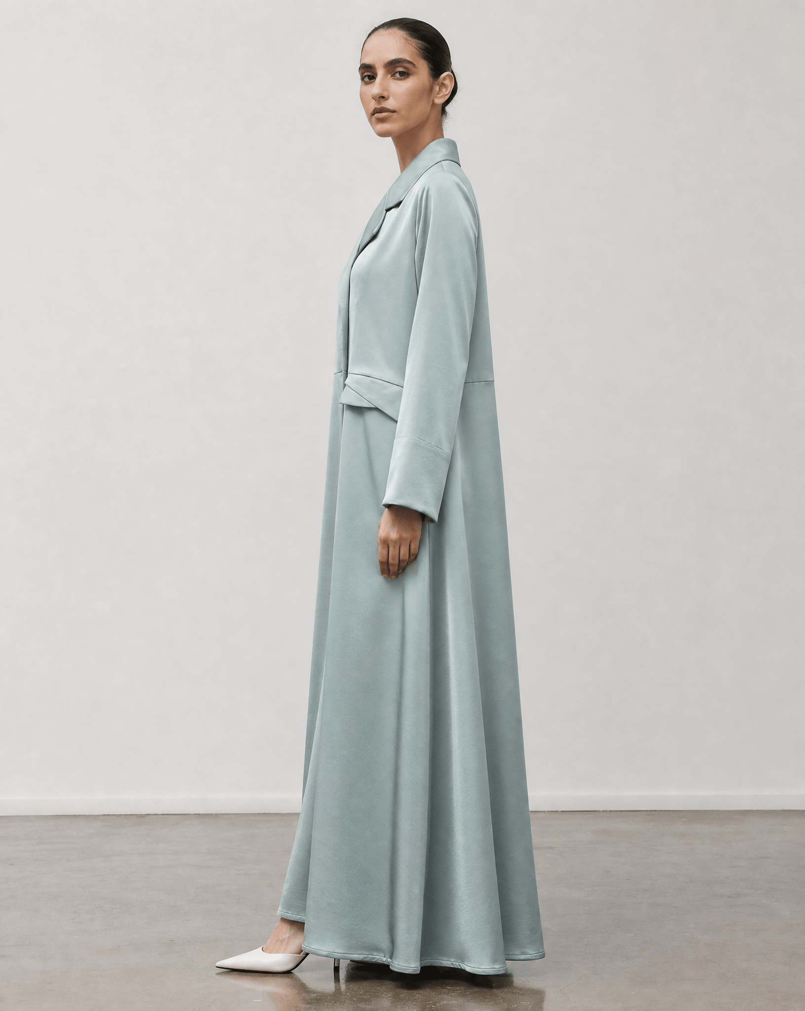 HA25 - FW25 - 28 ABAYA - HAMADIS - MIRA Y MANO