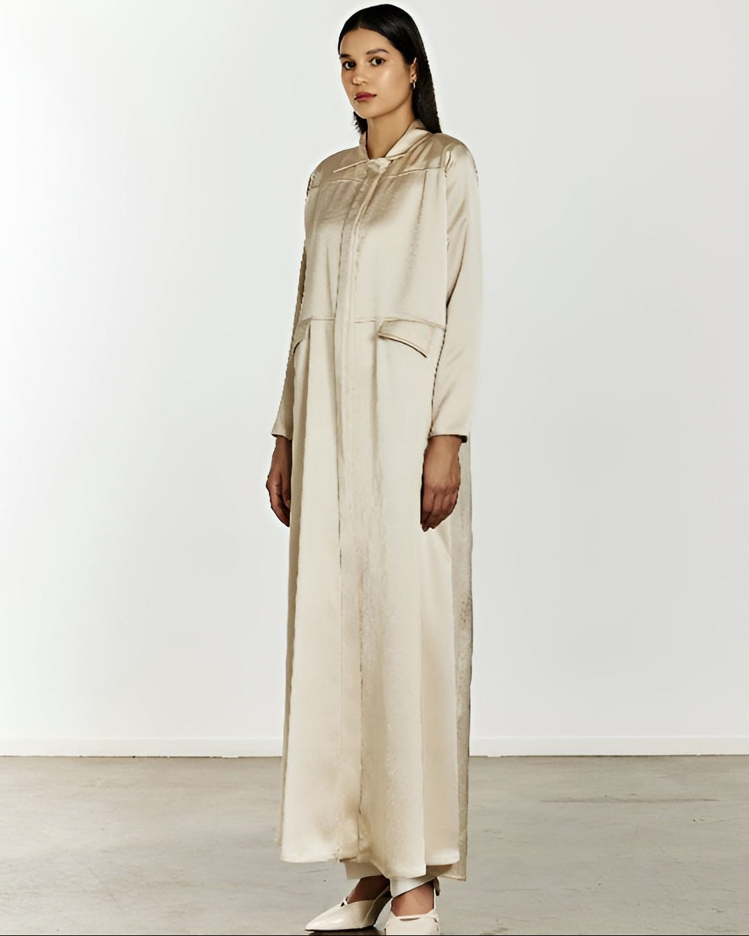 HAMADIS TRANSITION IN BEIGE ABAYA - HAMADIS - MIRA Y MANO