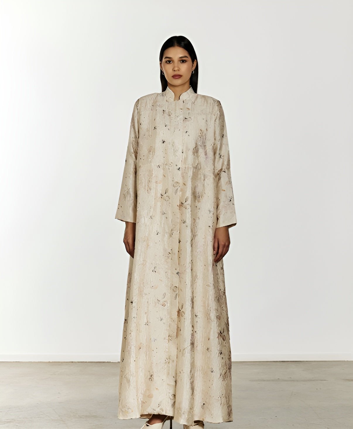 QUIET BLOOM ABAYA - HAMADIS - MIRA Y MANO