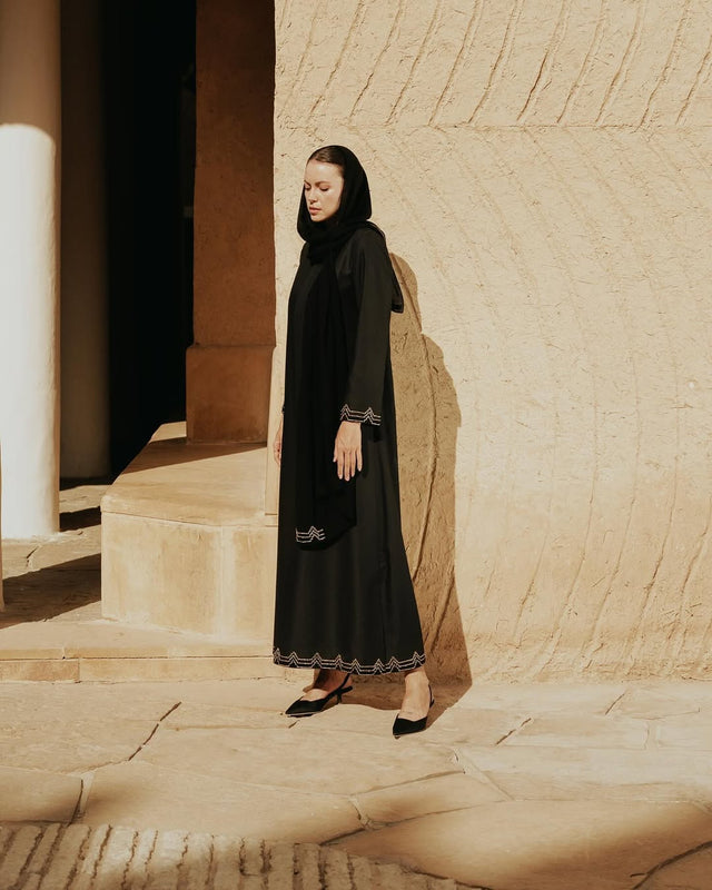 HON018 - BK ABAYA - HOUSE OF N - MIRA Y MANO