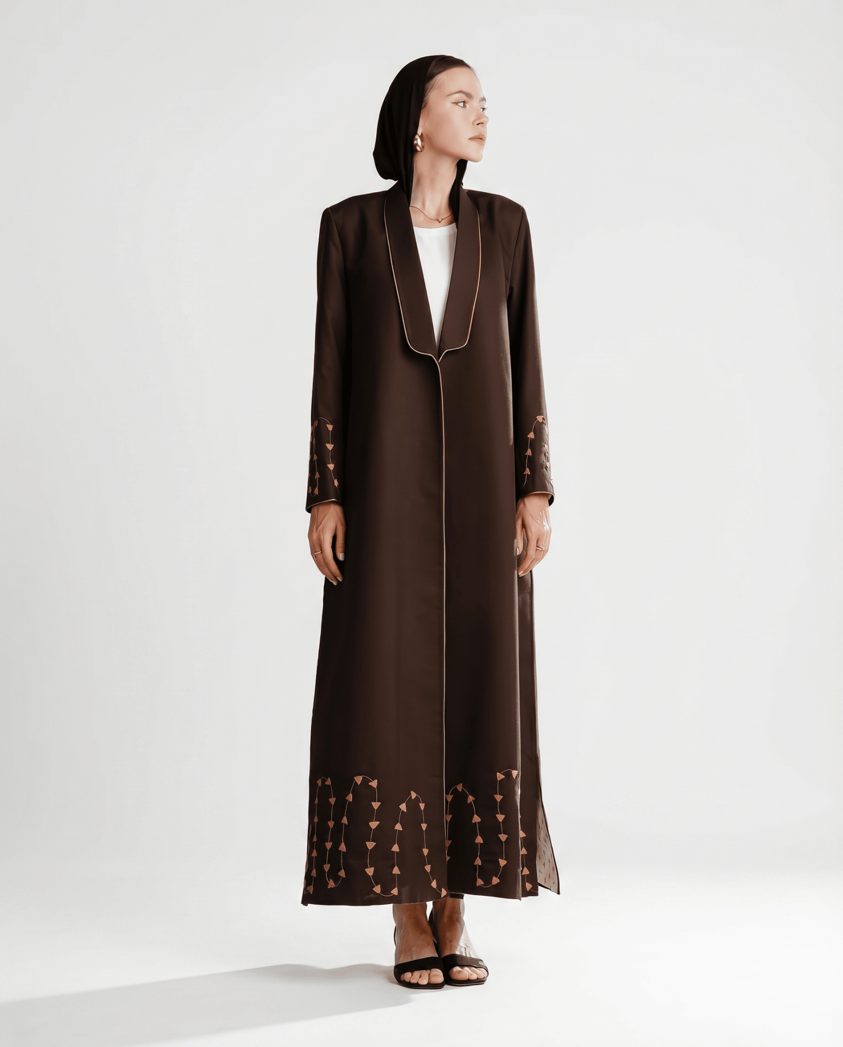 HON095 - BR ABAYA - HOUSE OF N - MIRA Y MANO