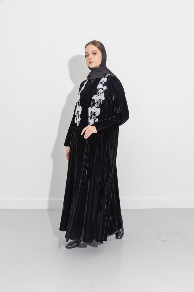 WHRL - 09 - BK ABAYA - HUROF - MIRA Y MANO