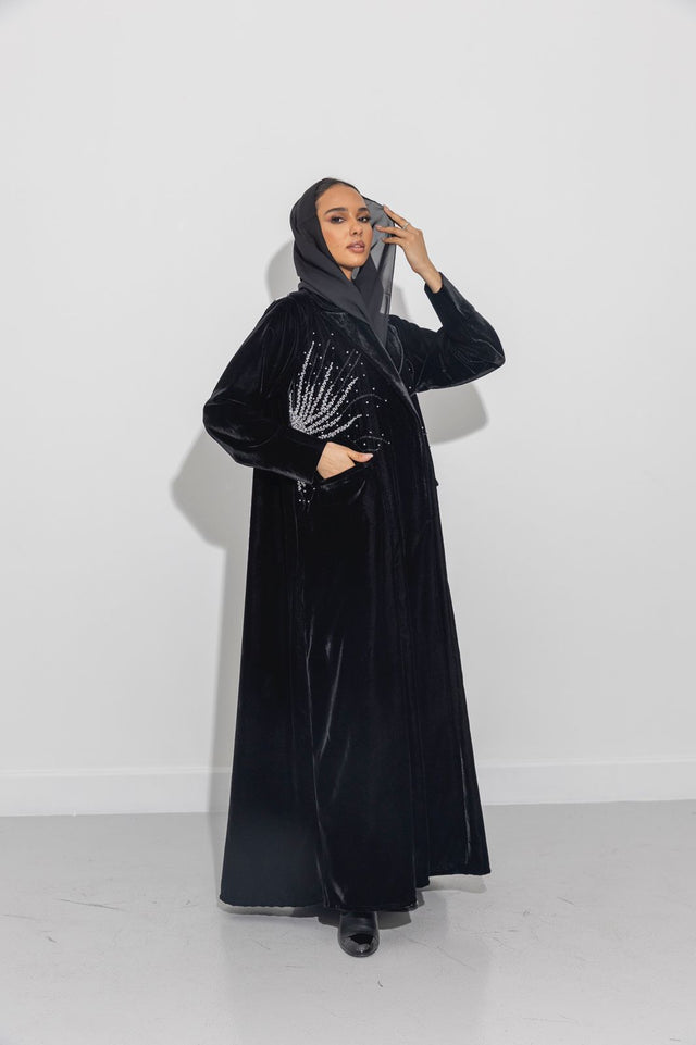 WHRL - 10 - BK ABAYA - HUROF - MIRA Y MANO