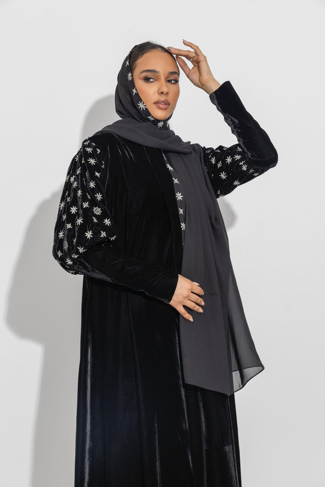 WHRL - 12 - BK ABAYA - HUROF - MIRA Y MANO