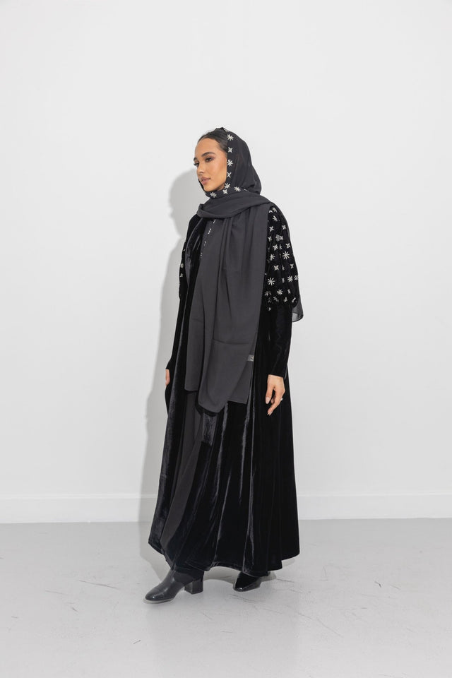 WHRL - 12 - BK ABAYA - HUROF - MIRA Y MANO