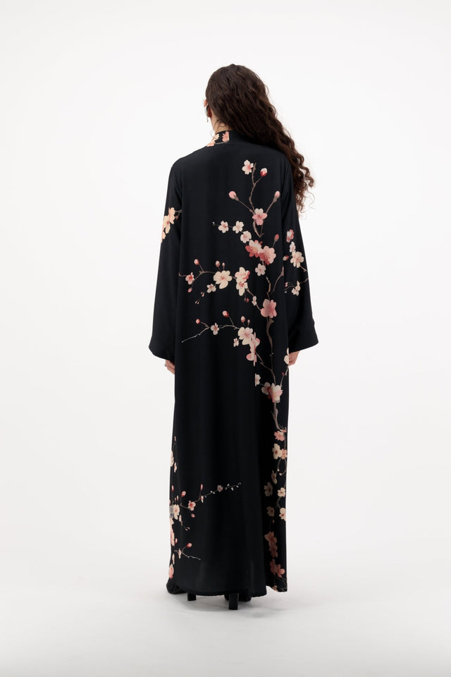 SAKURA - 2 - BK ABAYA - ILLI - MIRA Y MANO