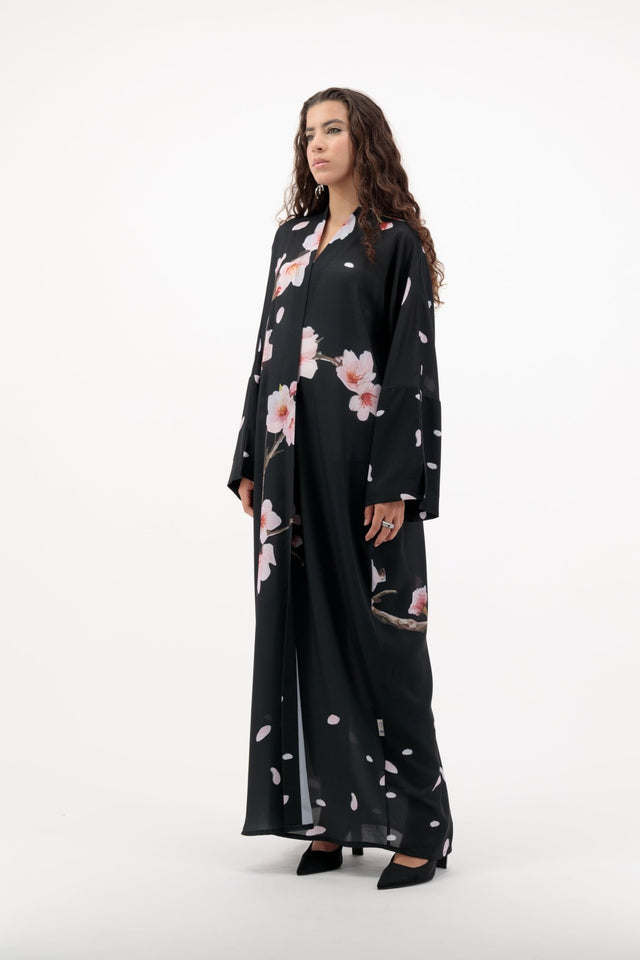 SAKURA - BK ABAYA - ILLI - MIRA Y MANO