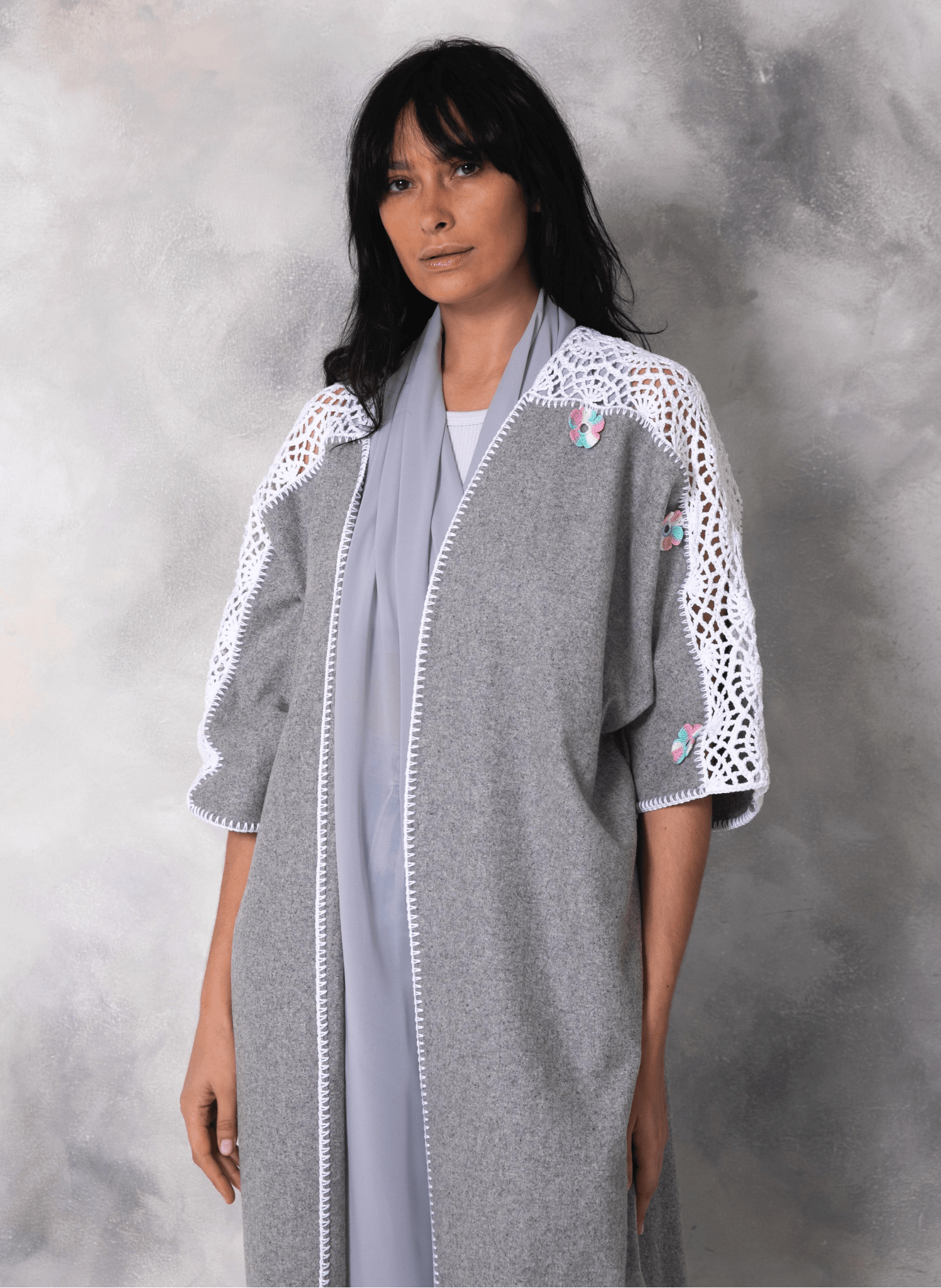 F200 ABAYA - JAMELOO - MIRA Y MANO