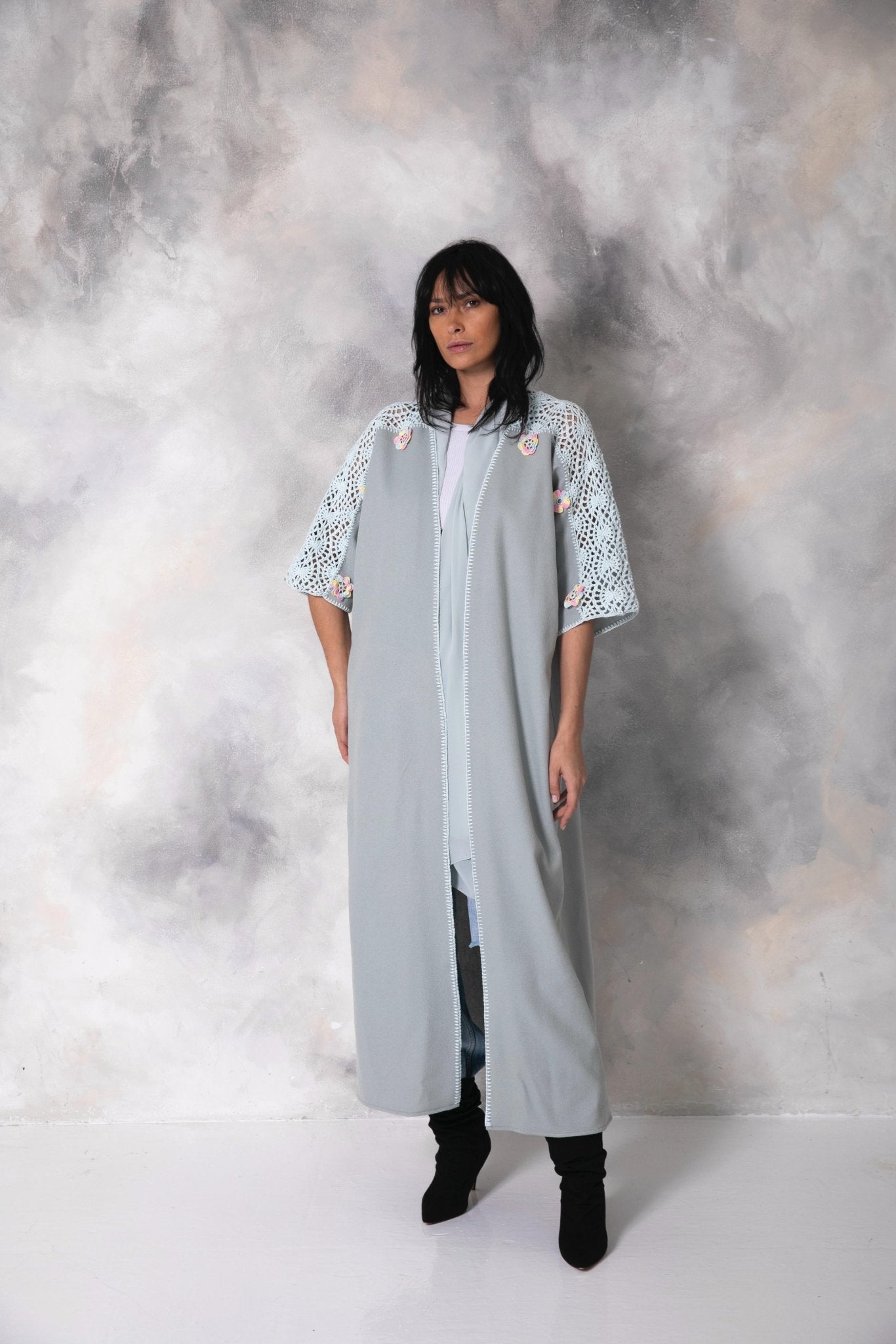 F208 ABAYA - JAMELOO - MIRA Y MANO