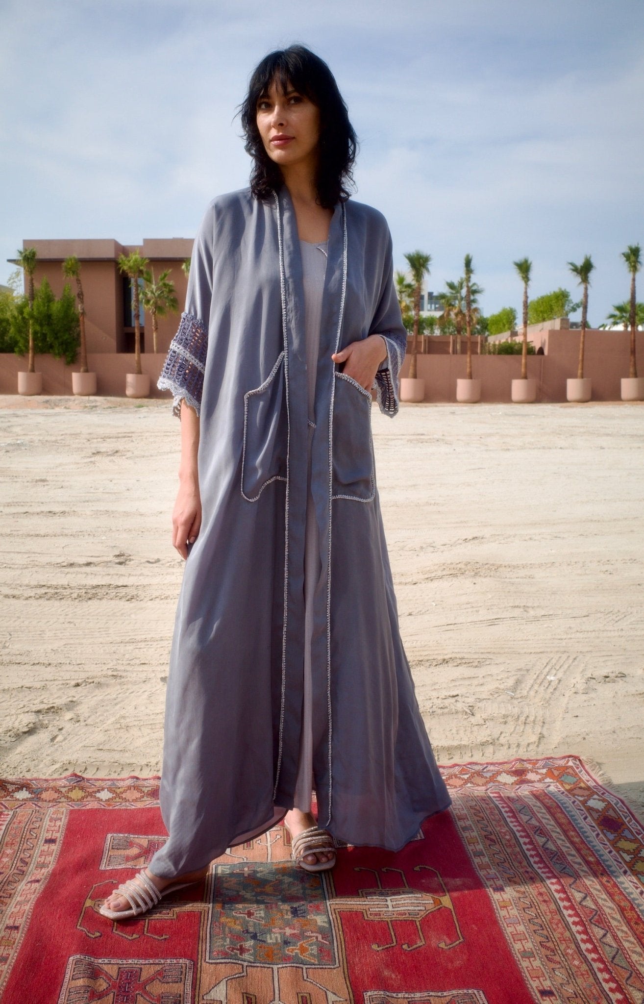 S148GR ABAYA SET - JAMELOO - MIRA Y MANO