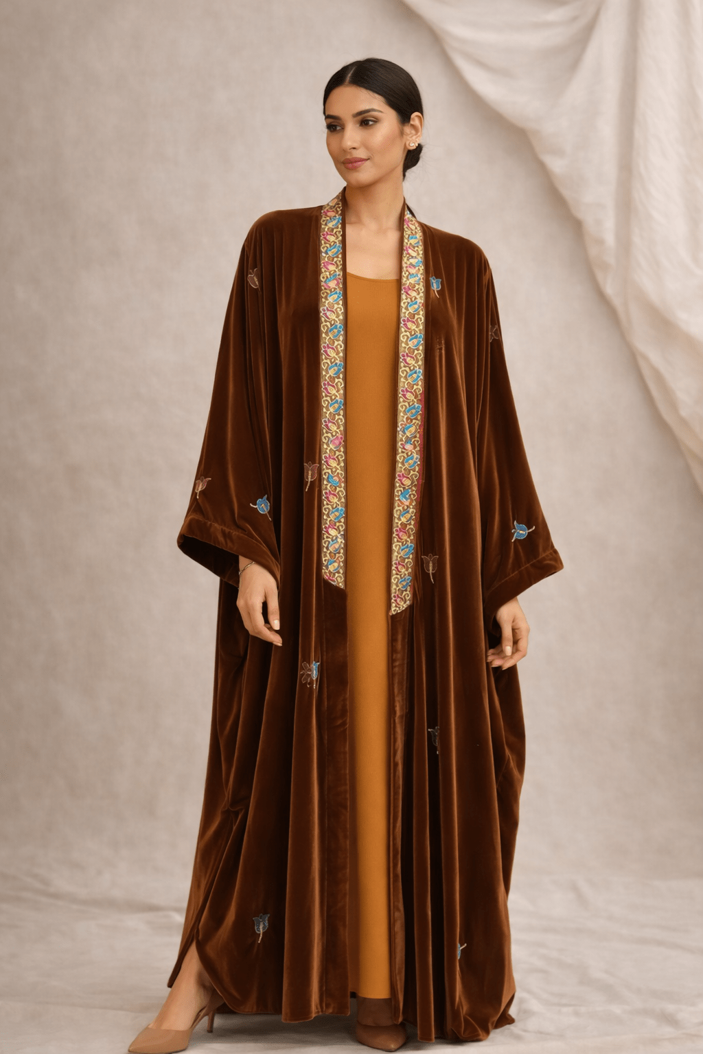 M0747 KRT ABAYA - KERTA COLLECTION - MIRA Y MANO