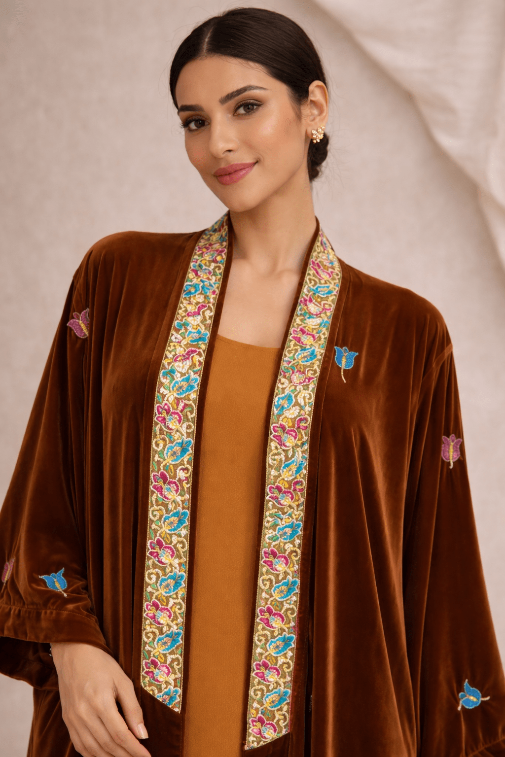 M0747 KRT ABAYA - KERTA COLLECTION - MIRA Y MANO