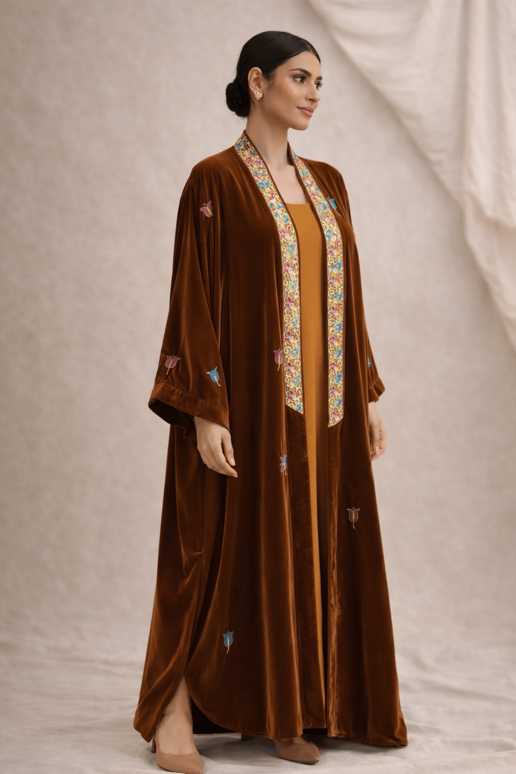 M0747 KRT ABAYA - KERTA COLLECTION - MIRA Y MANO