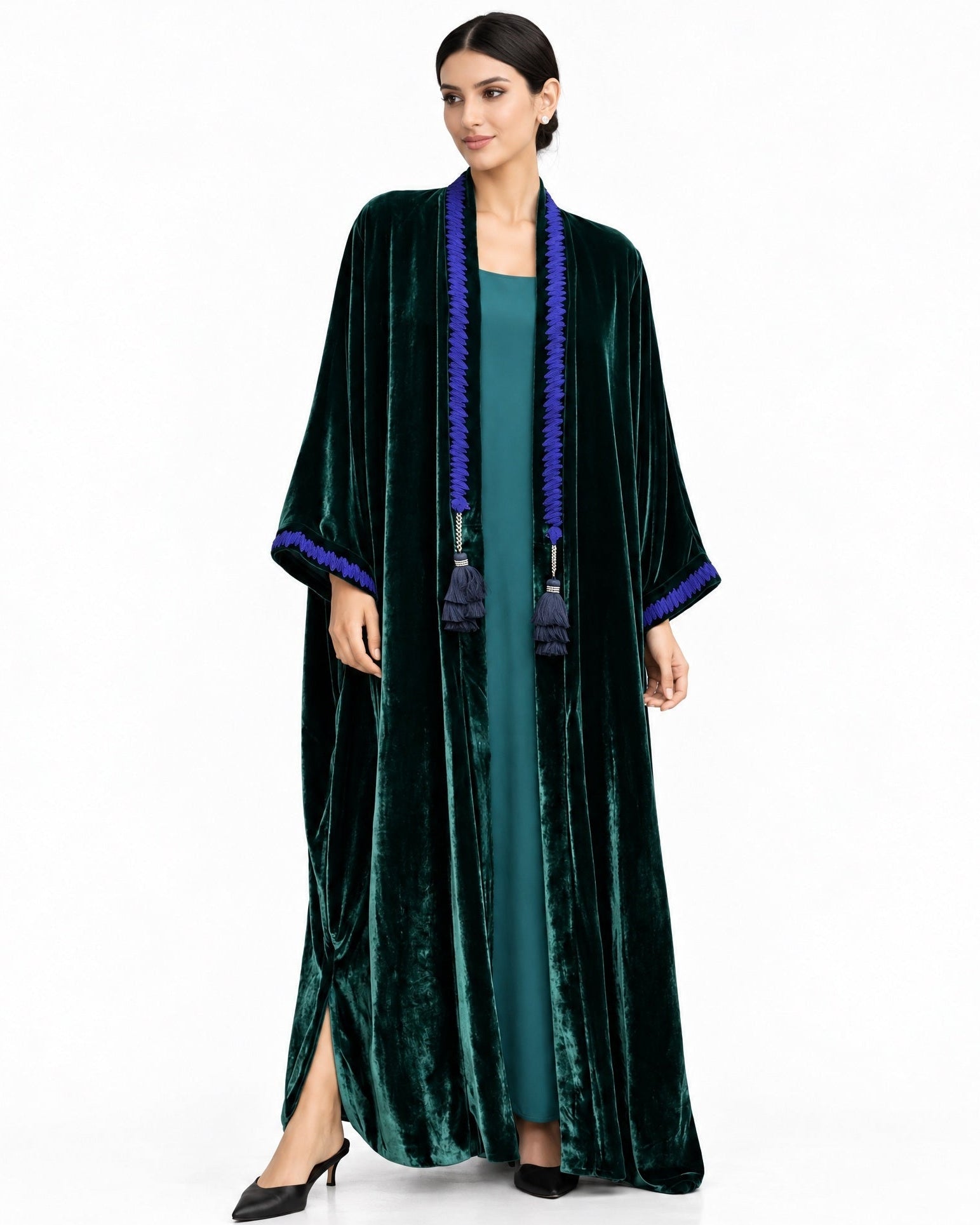 M0748 KRT – Abaya - KERTA COLLECTION - MIRA Y MANO