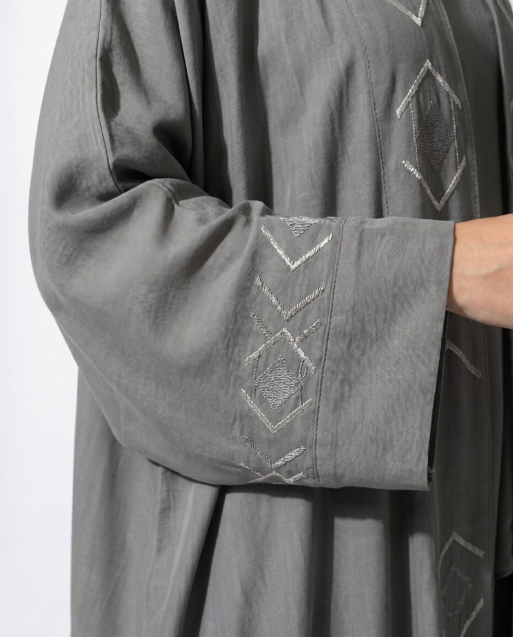 M0854 ABAYA SET - KERTA COLLECTION - MIRA Y MANO