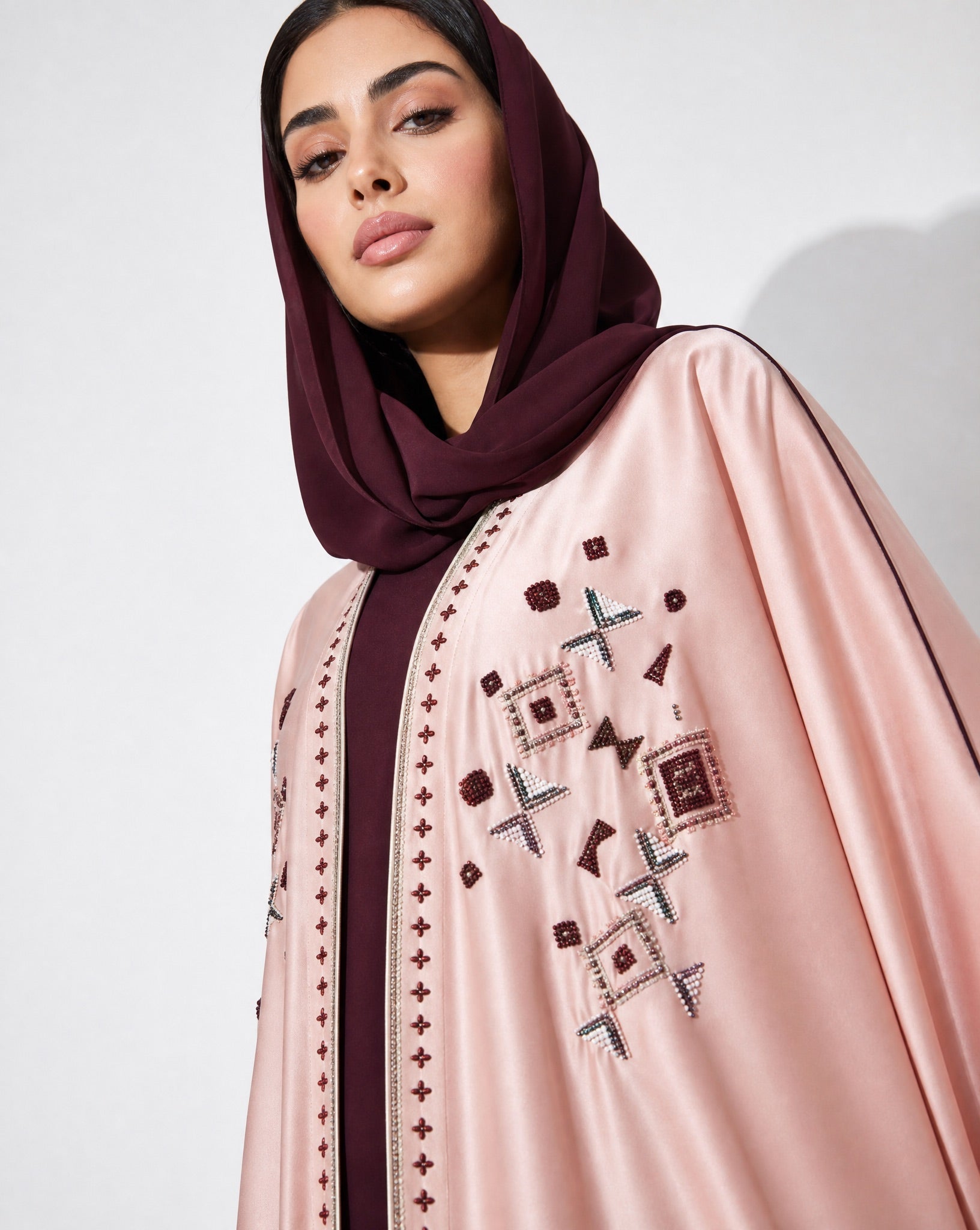 M0869 – Pink Silk Abaya - KERTA COLLECTION - MIRA Y MANO