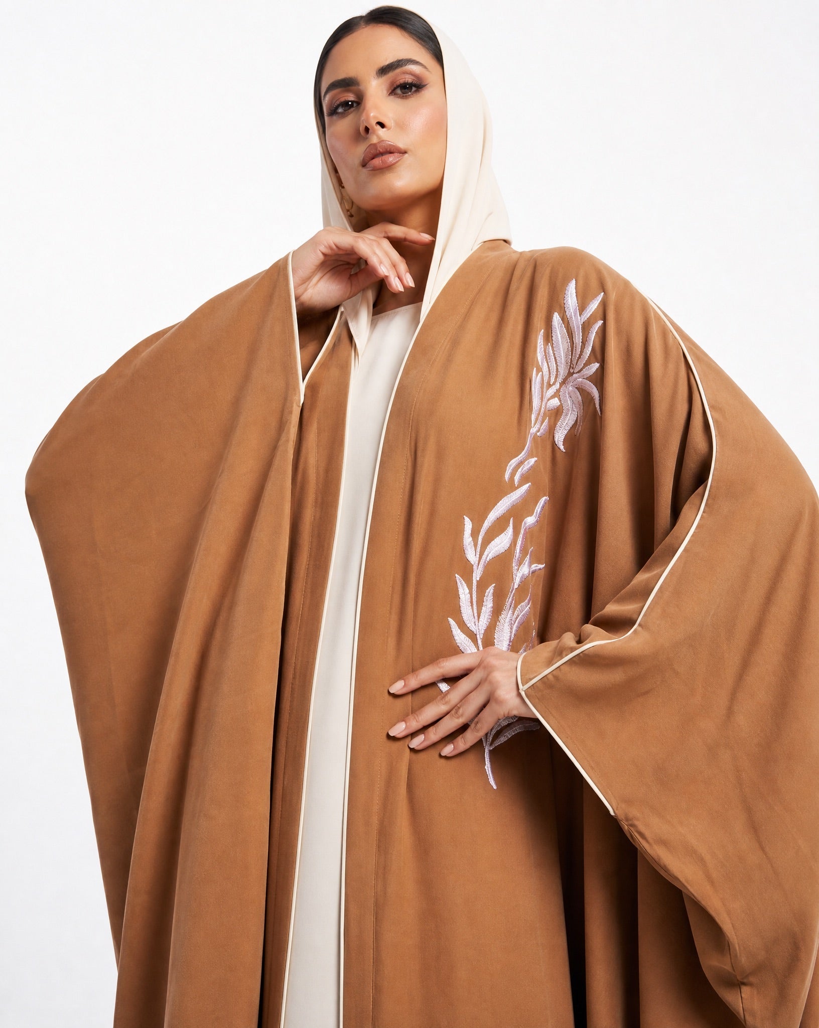 M0875 – Black Silk Abaya - KERTA COLLECTION - MIRA Y MANO