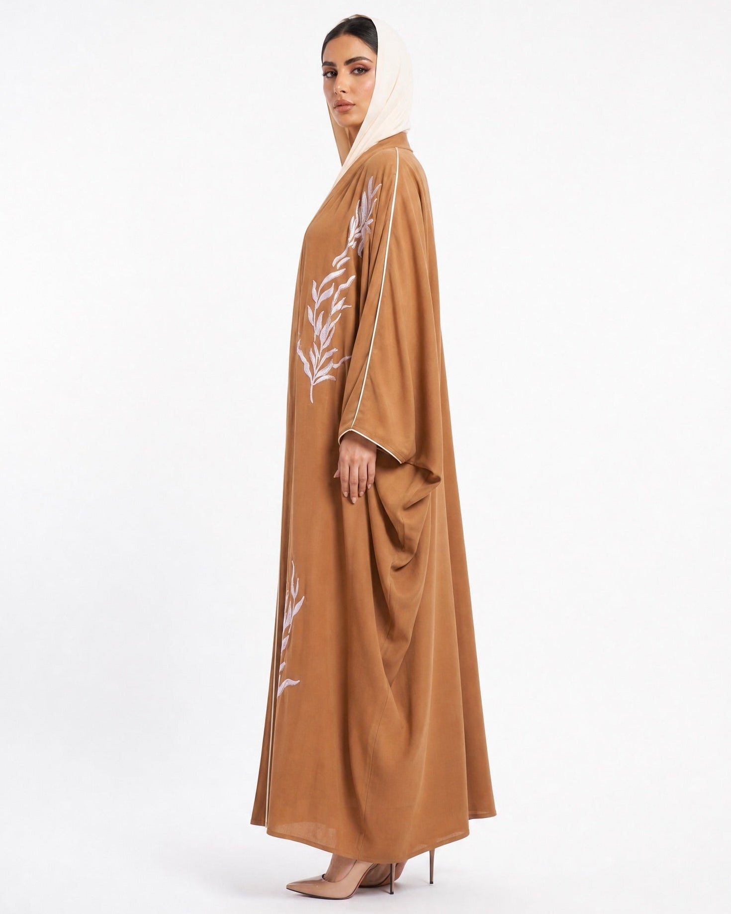 M0875 – Black Silk Abaya - KERTA COLLECTION - MIRA Y MANO