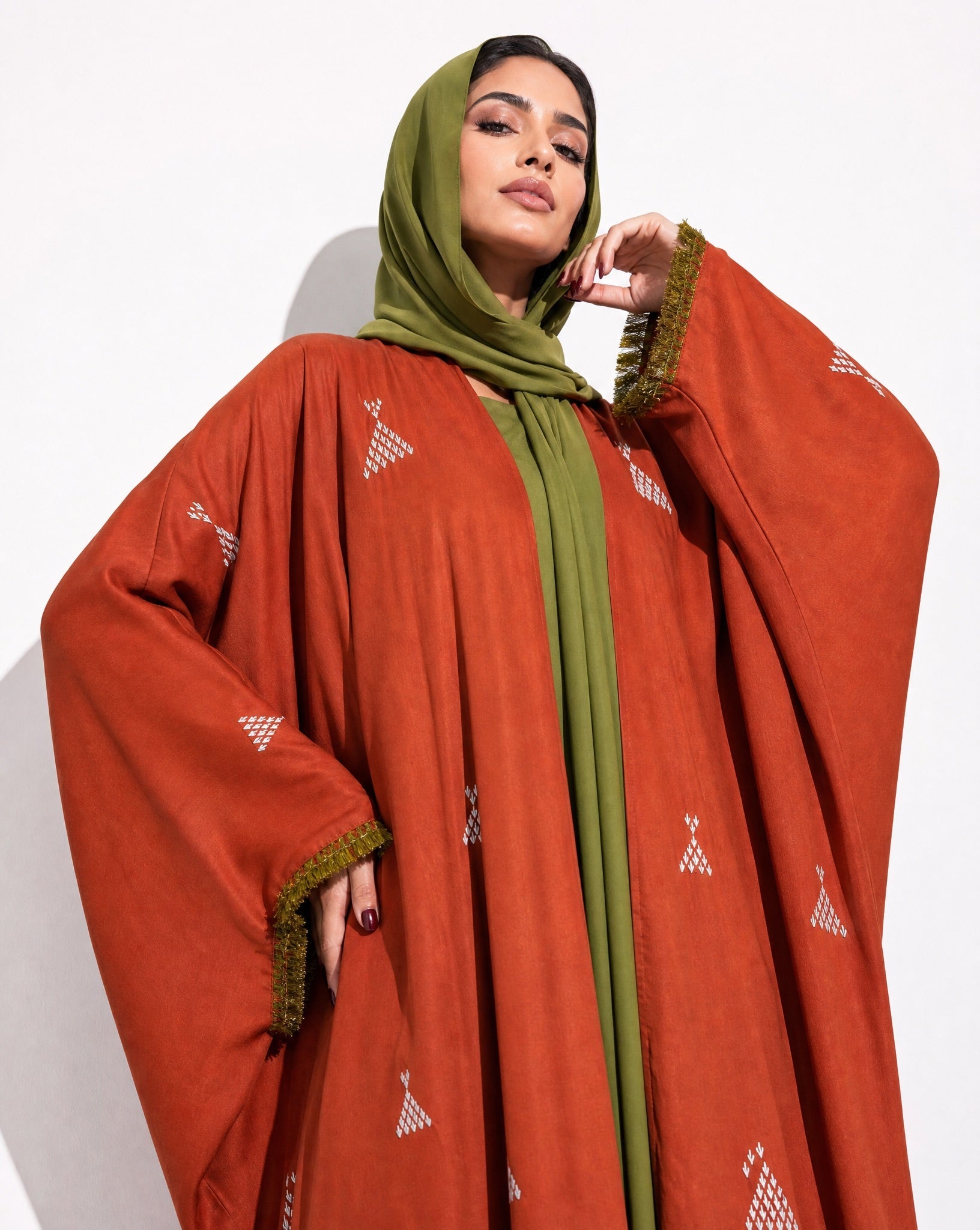 M0881 – Fire Brick Washed Silk Abaya - KERTA COLLECTION - MIRA Y MANO