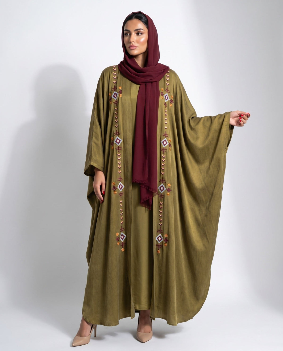 M0901 - Olive Washed Silk Abaya - KERTA COLLECTION - MIRA Y MANO