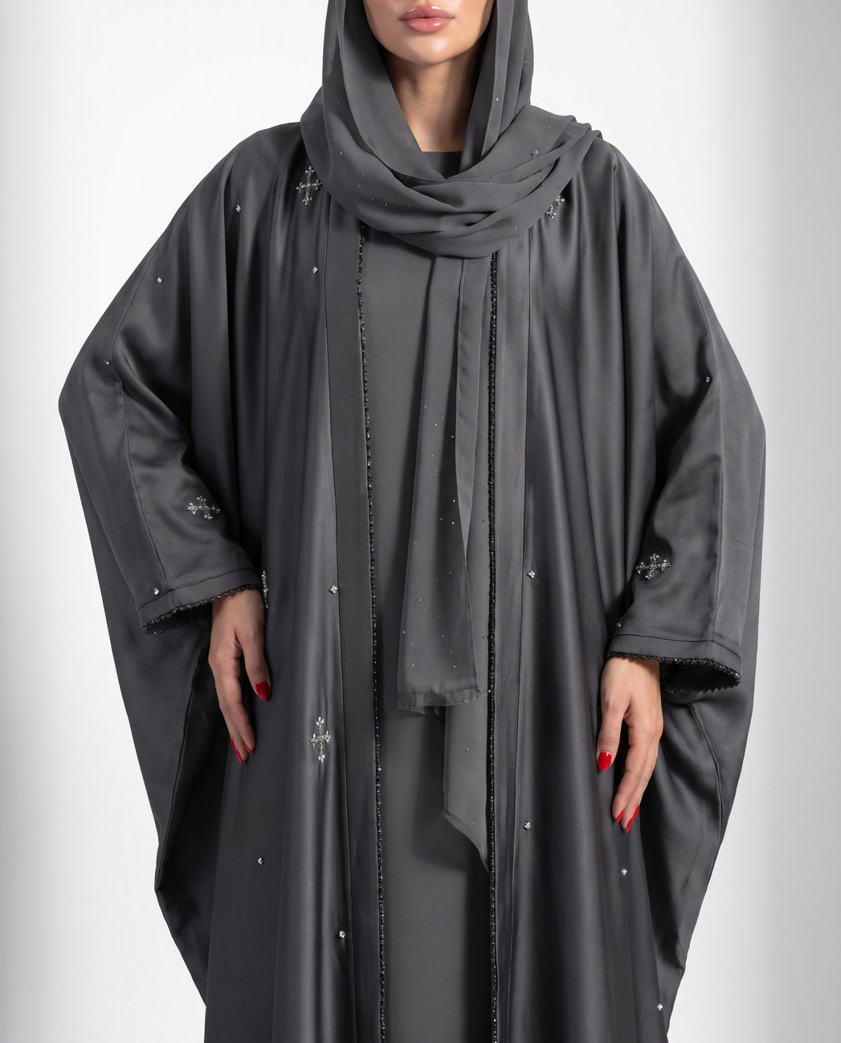 M0903 - Gray Silk Abaya - KERTA COLLECTION - MIRA Y MANO