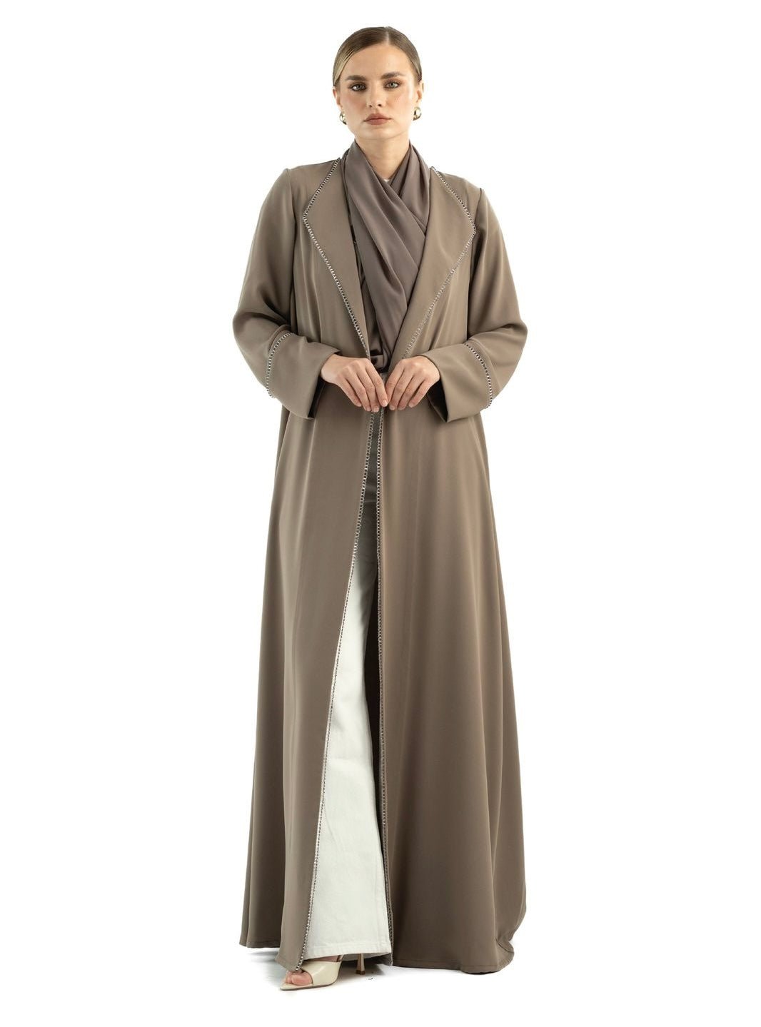 AILA TAN ABAYA - KHAM - MIRA Y MANO