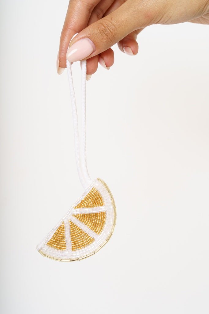 CS - 01 CITRUS SLICE CHARMS - KHAM - MIRA Y MANO