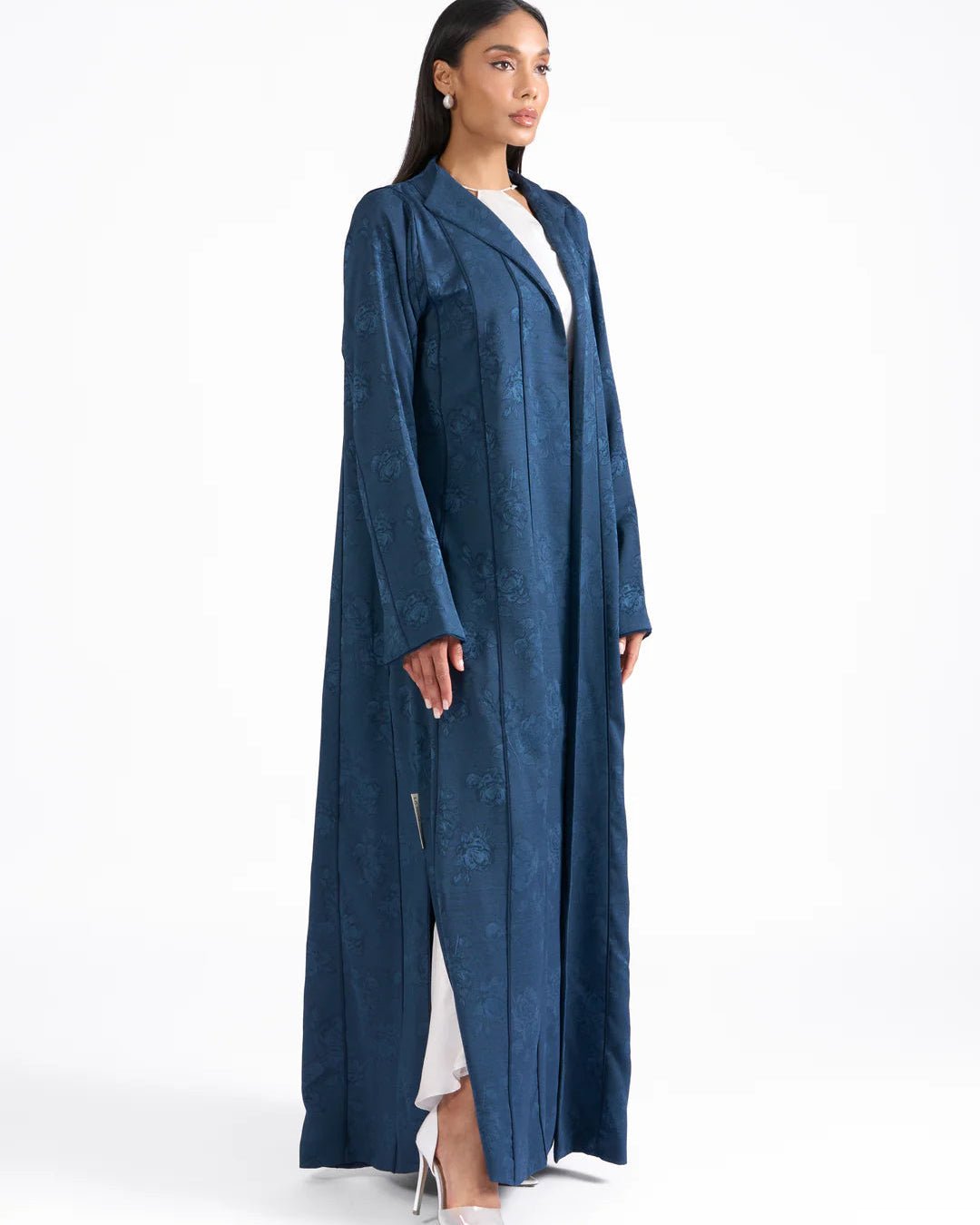 BLUE BLOOM ABAYA - LA SOIIE - MIRA Y MANO