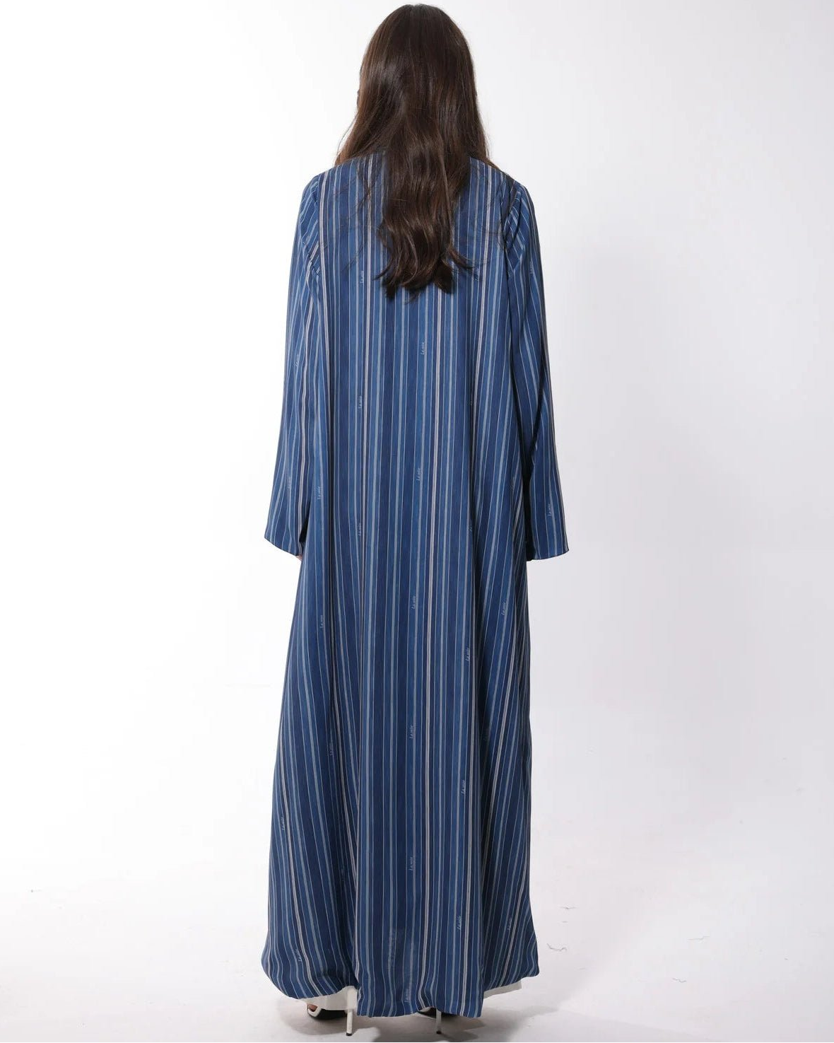 SKY STRIPES ABAYA - LA SOIIE - MIRA Y MANO