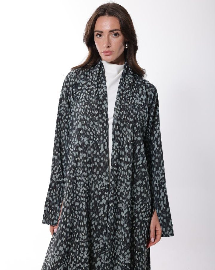 TIFFANY WAVES ABAYA - LA SOIIE - MIRA Y MANO