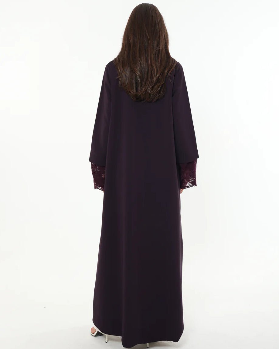 TIMELESS VIOLET ABAYA - LA SOIIE - MIRA Y MANO