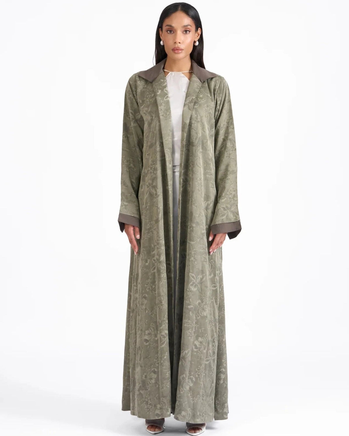 VERDANT BLUSH ABAYA - LA SOIIE - MIRA Y MANO
