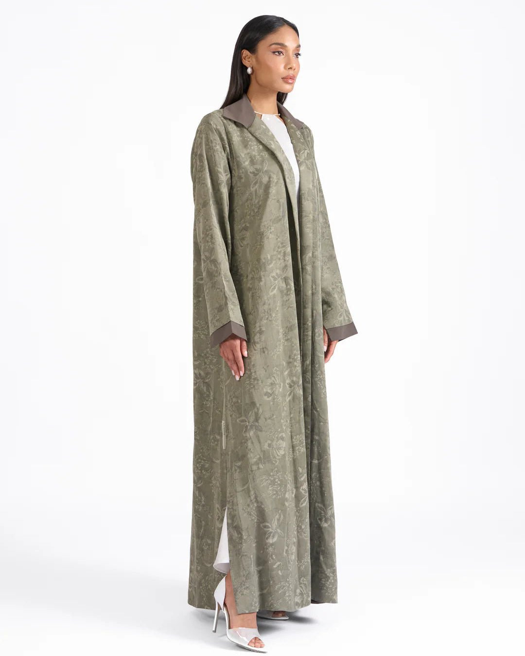 VERDANT BLUSH ABAYA - LA SOIIE - MIRA Y MANO