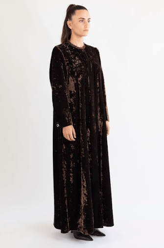 LA01134 - DBN ABAYA - LAILA AL AWADHI - MIRA Y MANO