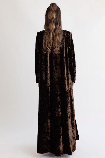 LA01134 - DBN ABAYA - LAILA AL AWADHI - MIRA Y MANO