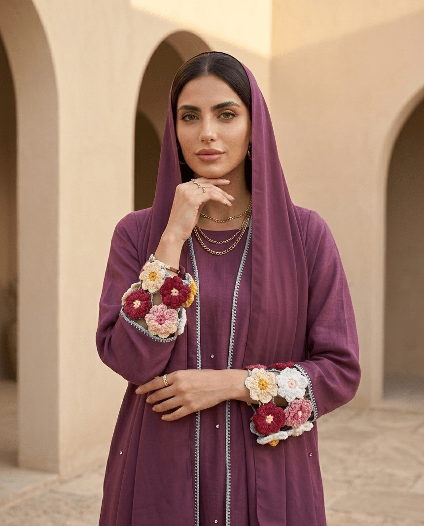 LA01146 - PU ABAYA - LAILA AL AWADHI - MIRA Y MANO