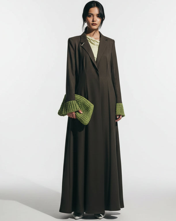 LA01147 - BR ABAYA - LAILA AL AWADHI - MIRA Y MANO