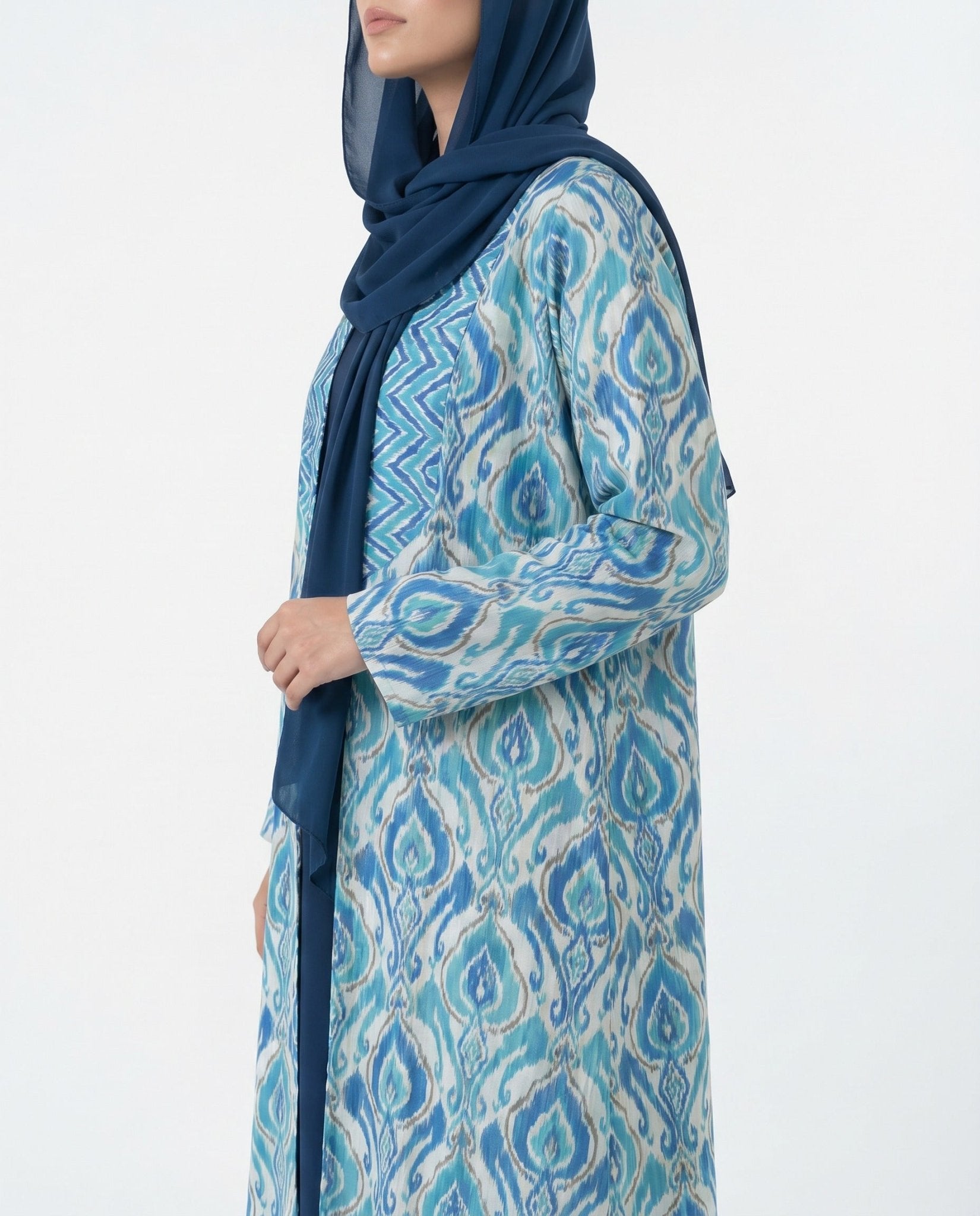 LA01164 - BL ABAYA - LAILA AL AWADHI - MIRA Y MANO