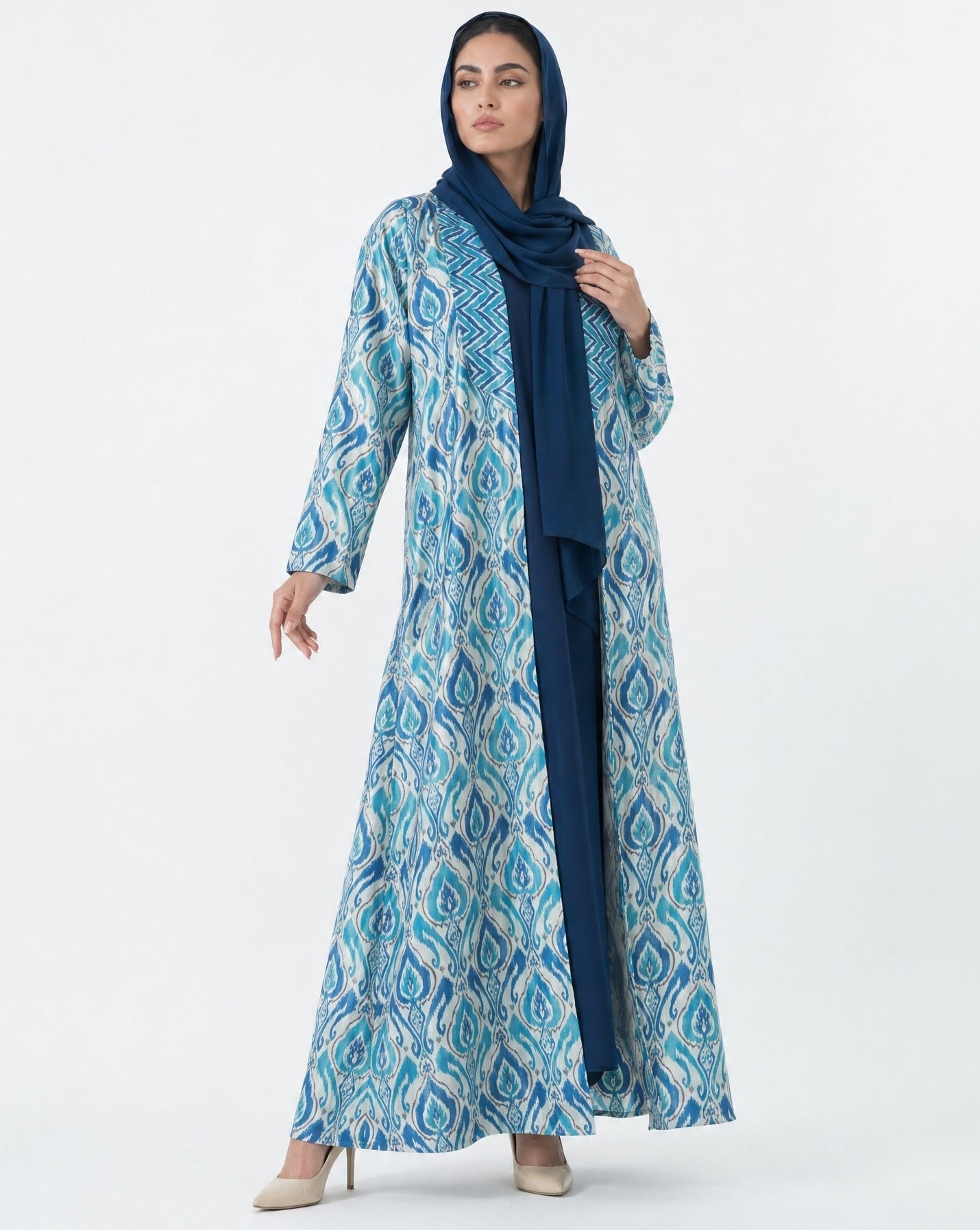 LA01164 - BL ABAYA - LAILA AL AWADHI - MIRA Y MANO