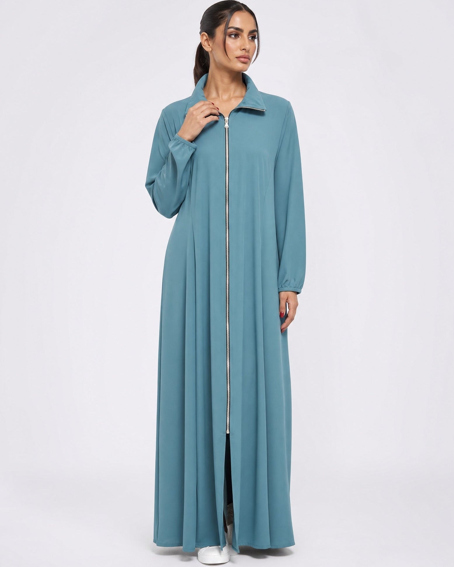 LA01193-TL – Teal Polyester Abaya - LAILA AL AWADHI - MIRA Y MANO