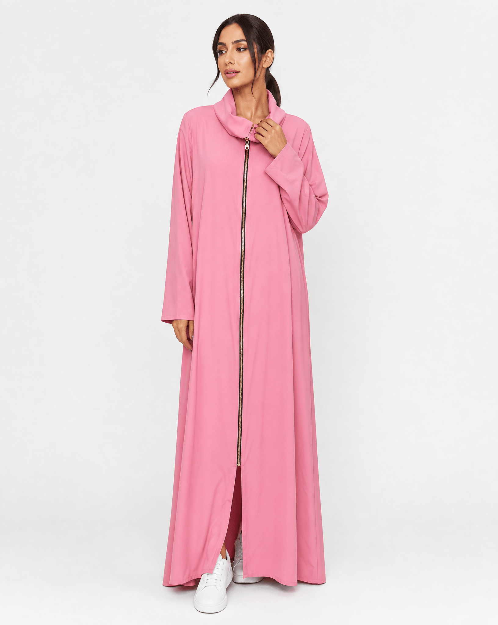 LA01196-PI – Pink Silk Cotton Abaya - LAILA AL AWADHI - MIRA Y MANO