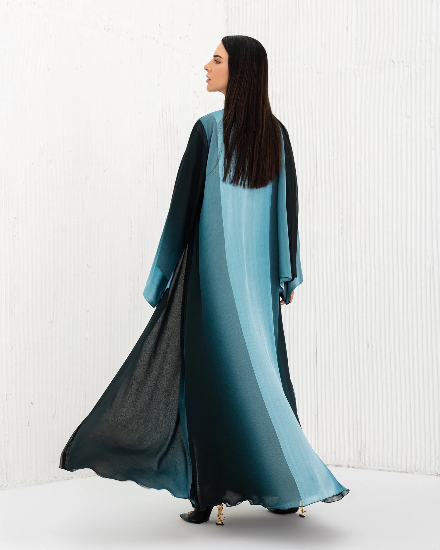 AMBREH ABAYA - LARA FASHION - MIRA Y MANO