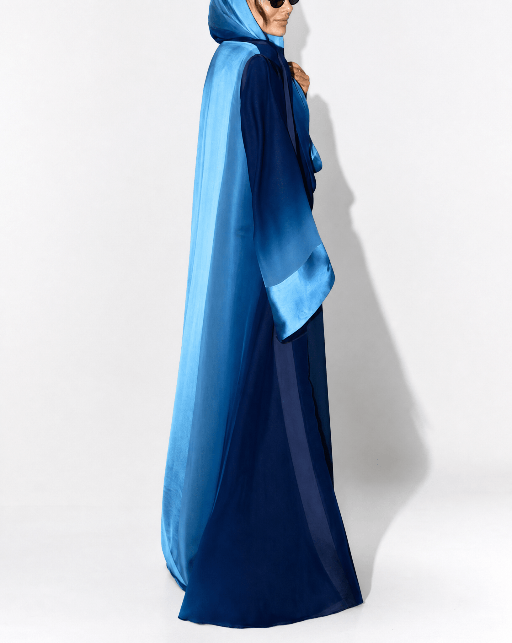 ASMA ABAYA - LARA FASHION - MIRA Y MANO