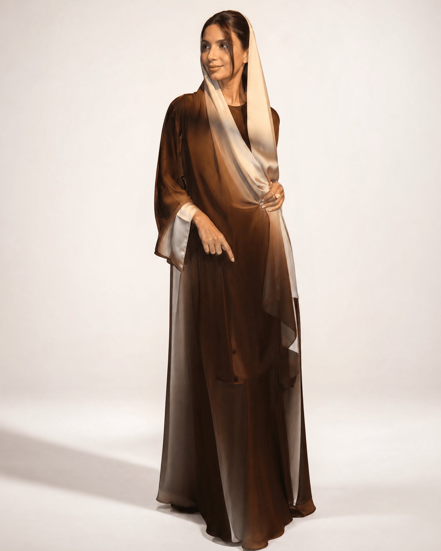 GOLD BROWN OMBREH ABAYA - LARA FASHION - MIRA Y MANO