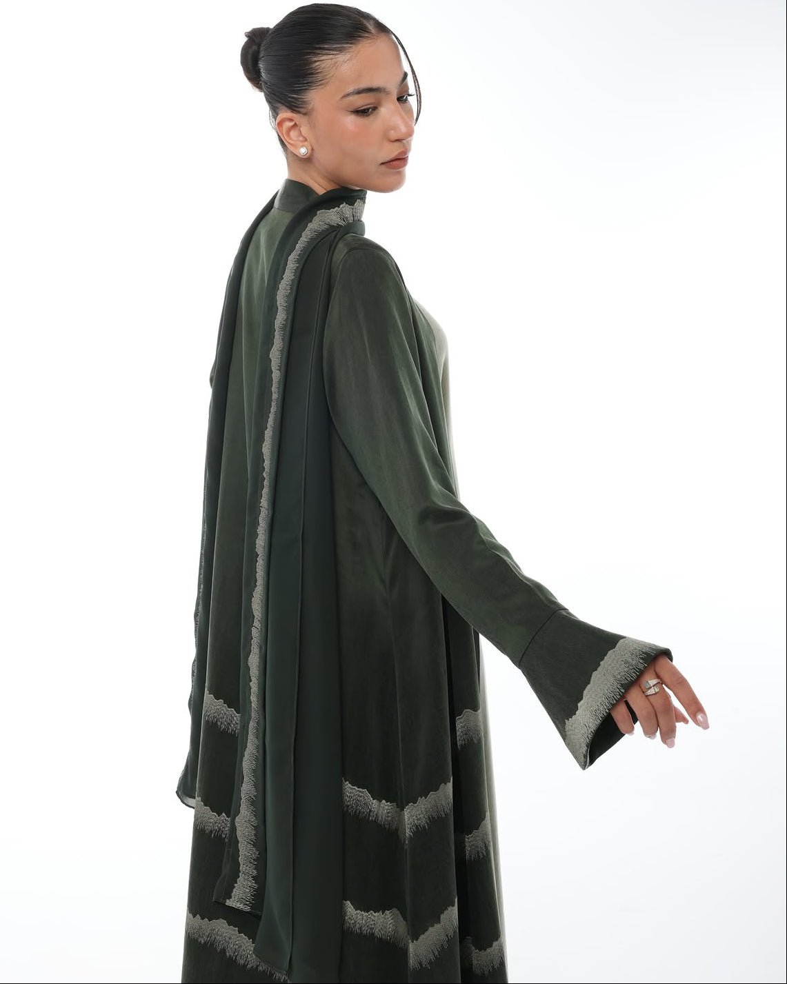 LE022-G - Dark Green Washed Silk Abaya Set - LEGACY - MIRA Y MANO