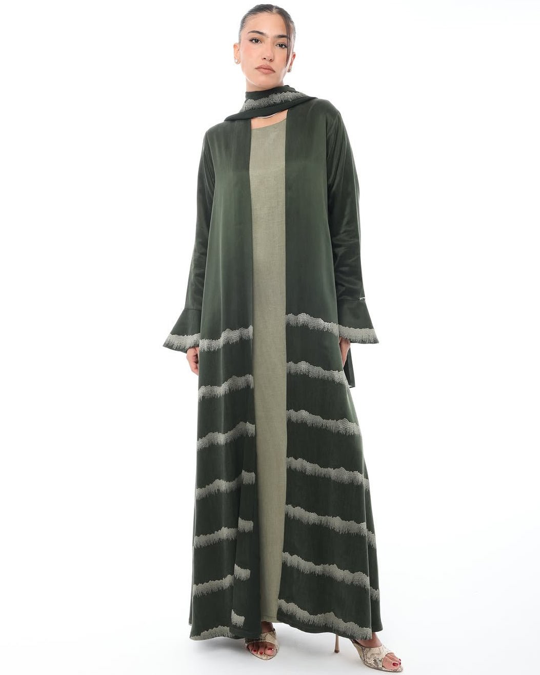 LE022-G - Dark Green Washed Silk Abaya Set - LEGACY - MIRA Y MANO